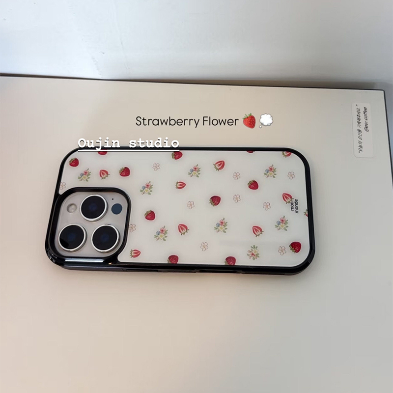 Strawberry Huller - Funda de silicona antichoque con diseño